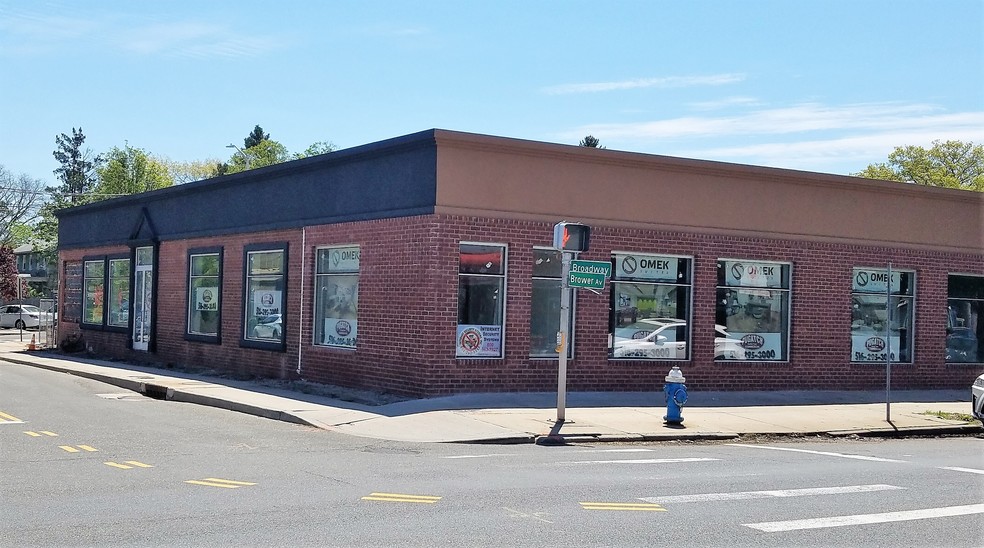 961 Broadway, Woodmere, NY for lease - Building Photo - Image 1 of 3