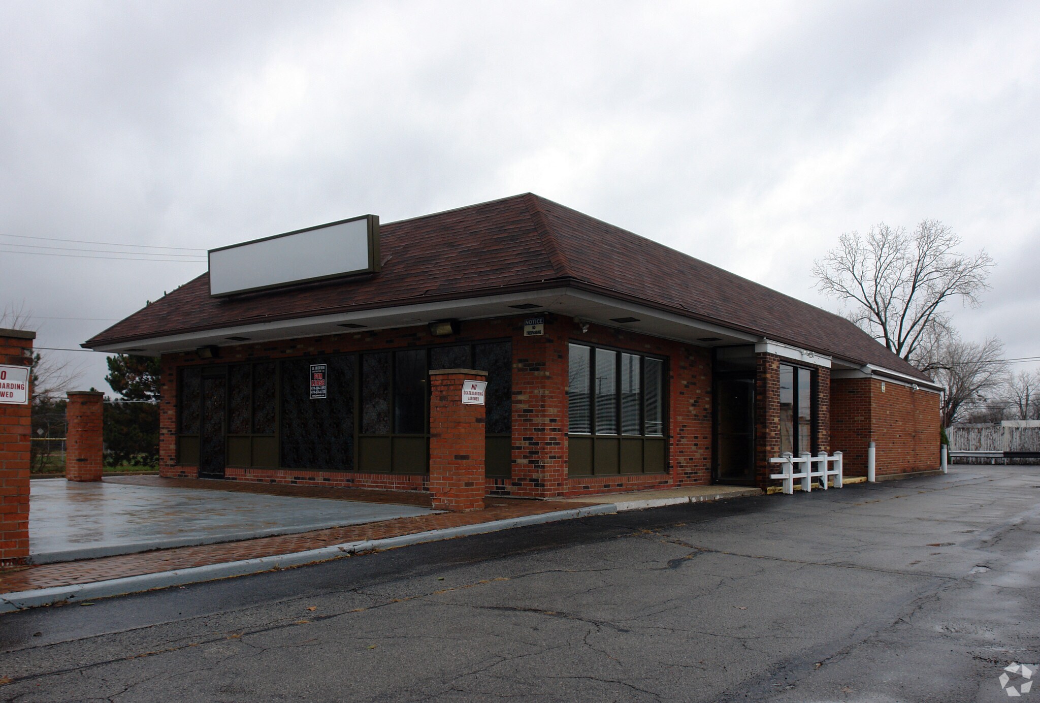 2259 S Byrne Rd, Toledo, OH for sale Primary Photo- Image 1 of 1