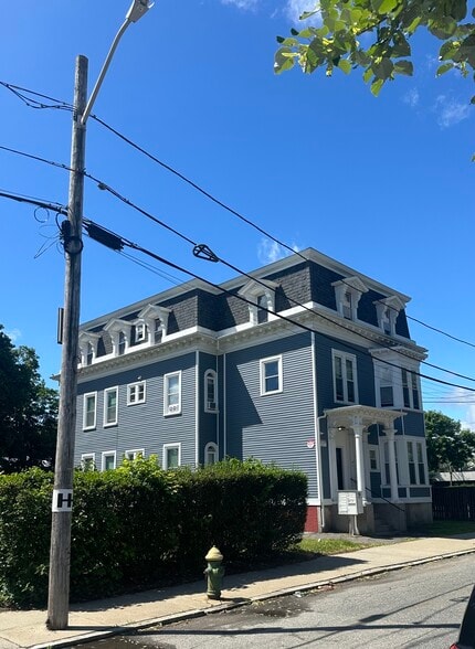 50 Common St, Providence, RI for sale - Building Photo - Image 1 of 1