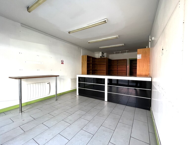 Albany Rd, Cardiff for sale - Building Photo - Image 3 of 7