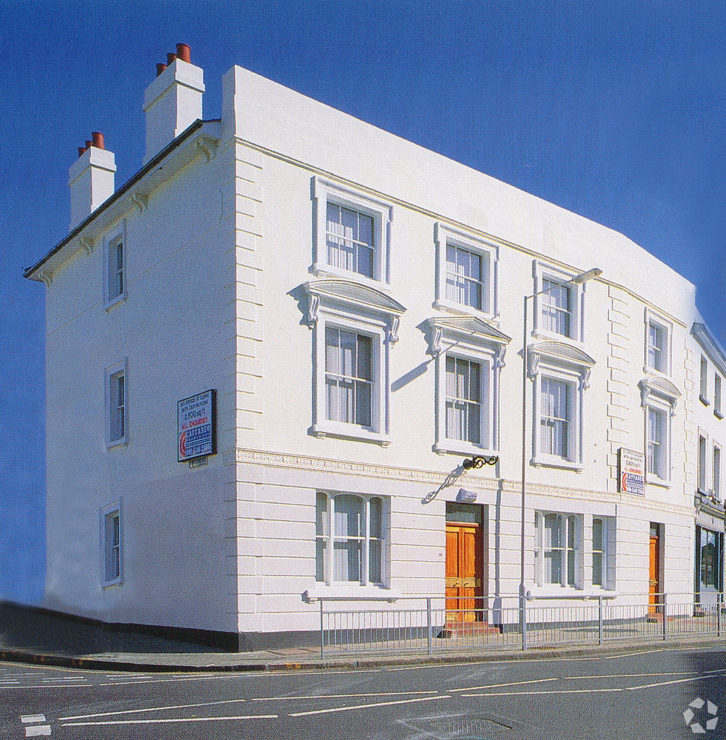 39 Surbiton Rd, Kingston Upon Thames for sale Primary Photo- Image 1 of 1