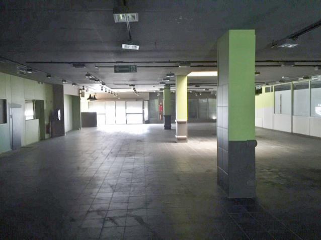 Retail in Bollène for sale - Building Photo - Image 2 of 6