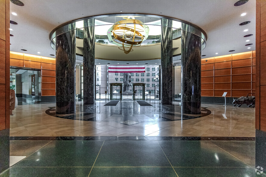 1 Bausch and Lomb Pl, Rochester, NY for lease - Lobby - Image 2 of 14