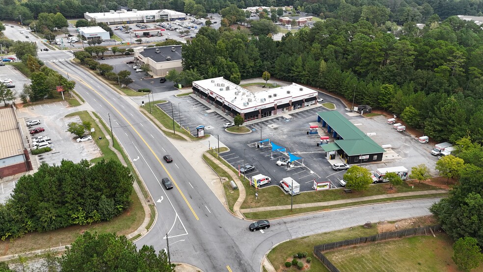 2410 Dekalb Medical Pky, Lithonia, GA for lease - Building Photo - Image 2 of 11