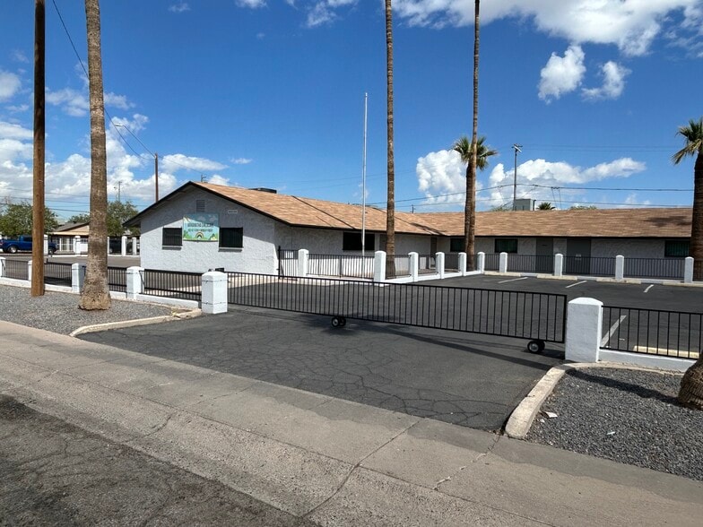 3526 W Polk St, Phoenix, AZ for lease - Building Photo - Image 1 of 25