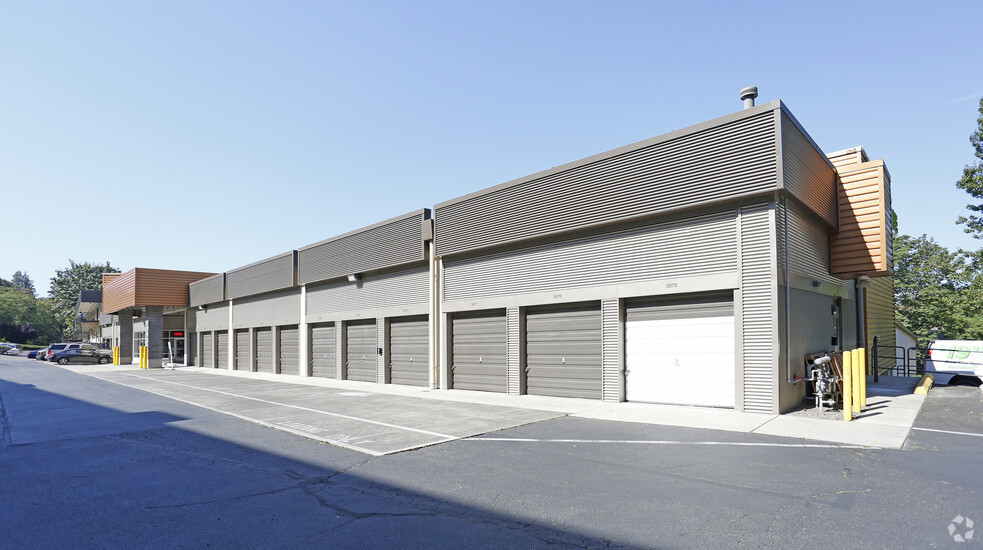 11200 Kirkland Way, Kirkland, WA for lease - Building Photo - Image 3 of 5