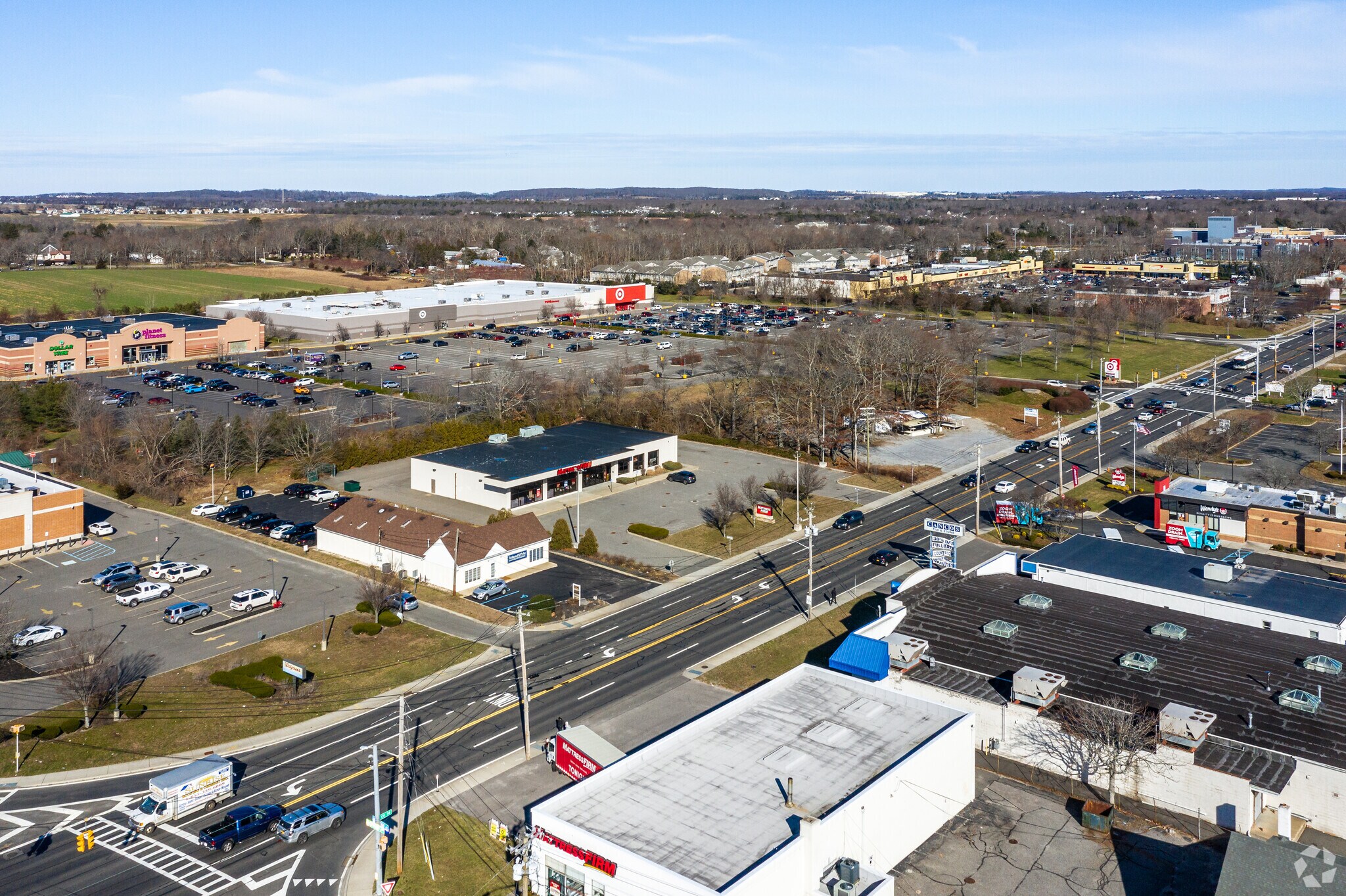 1150 Old Country Rd, Riverhead, NY 11901 Serota Plaza