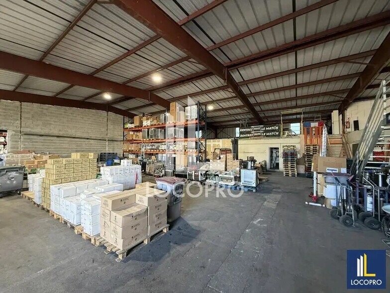 Flex in Antibes for lease - Building Photo - Image 2 of 4