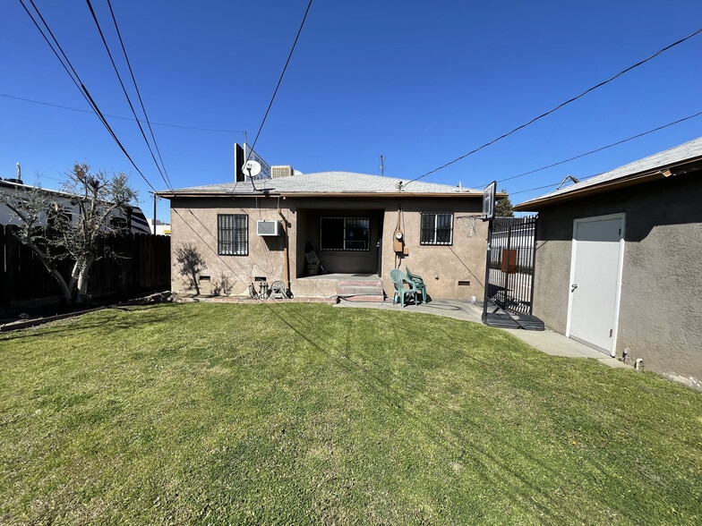 1313 Brundage Ln, Bakersfield, CA for lease - Building Photo - Image 2 of 21