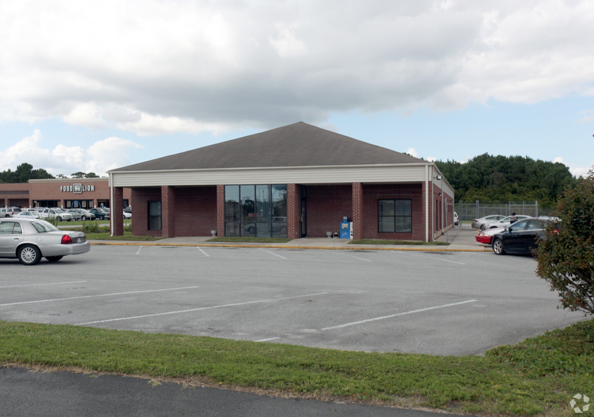 1903 Live Oak St, Beaufort, NC 28516