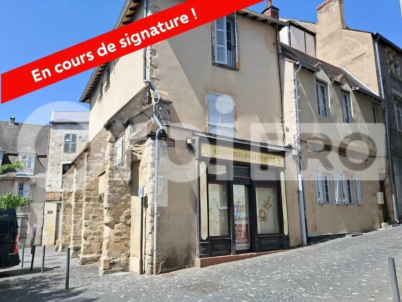 Flex in Montluçon for lease - Building Photo - Image 1 of 1