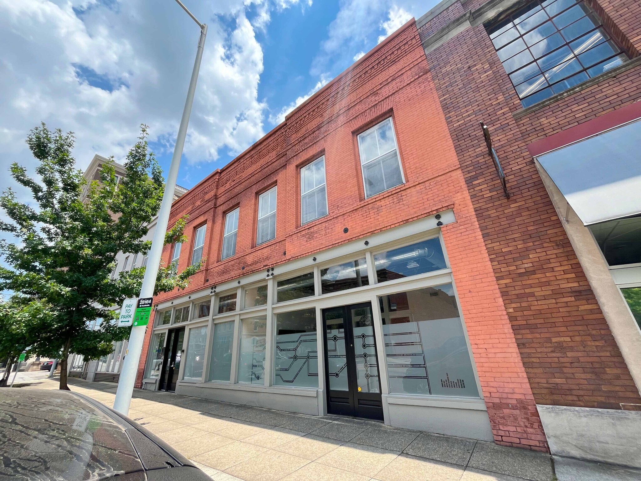 2127 1st Ave N, Birmingham, AL for lease Primary Photo- Image 1 of 16