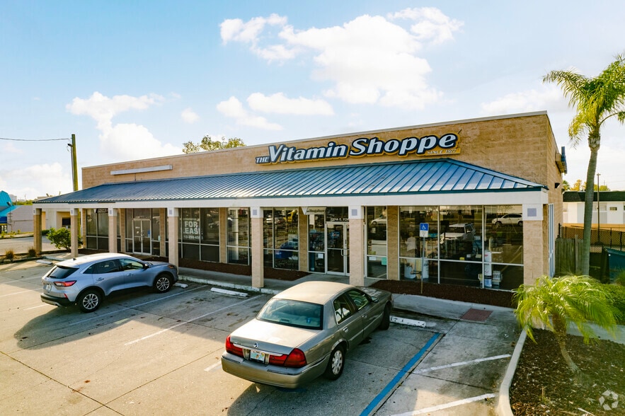 2201 E Fowler Ave, Tampa, FL 33612 Retail for Lease