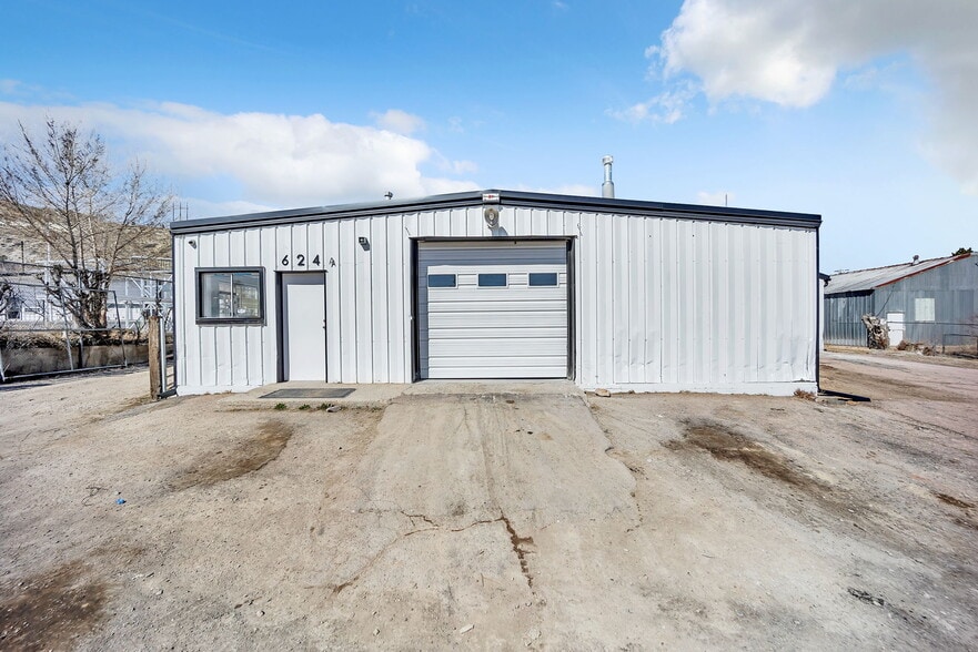 624 S 29th St, Colorado Springs, CO for sale - Primary Photo - Image 2 of 35