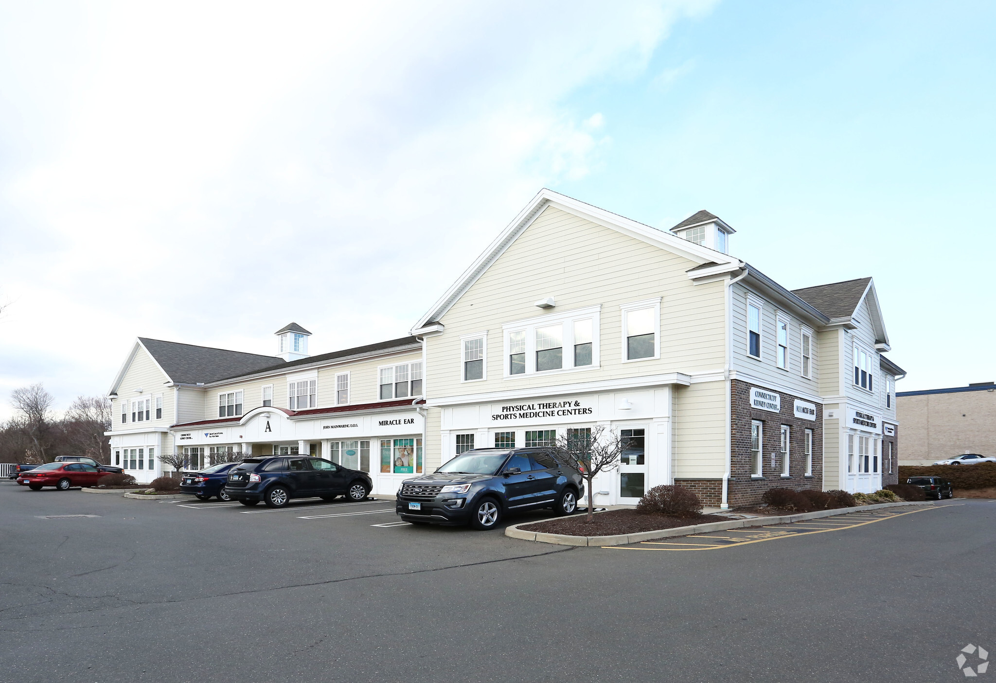 240 Indian River Rd, Orange, CT for lease Primary Photo- Image 1 of 12