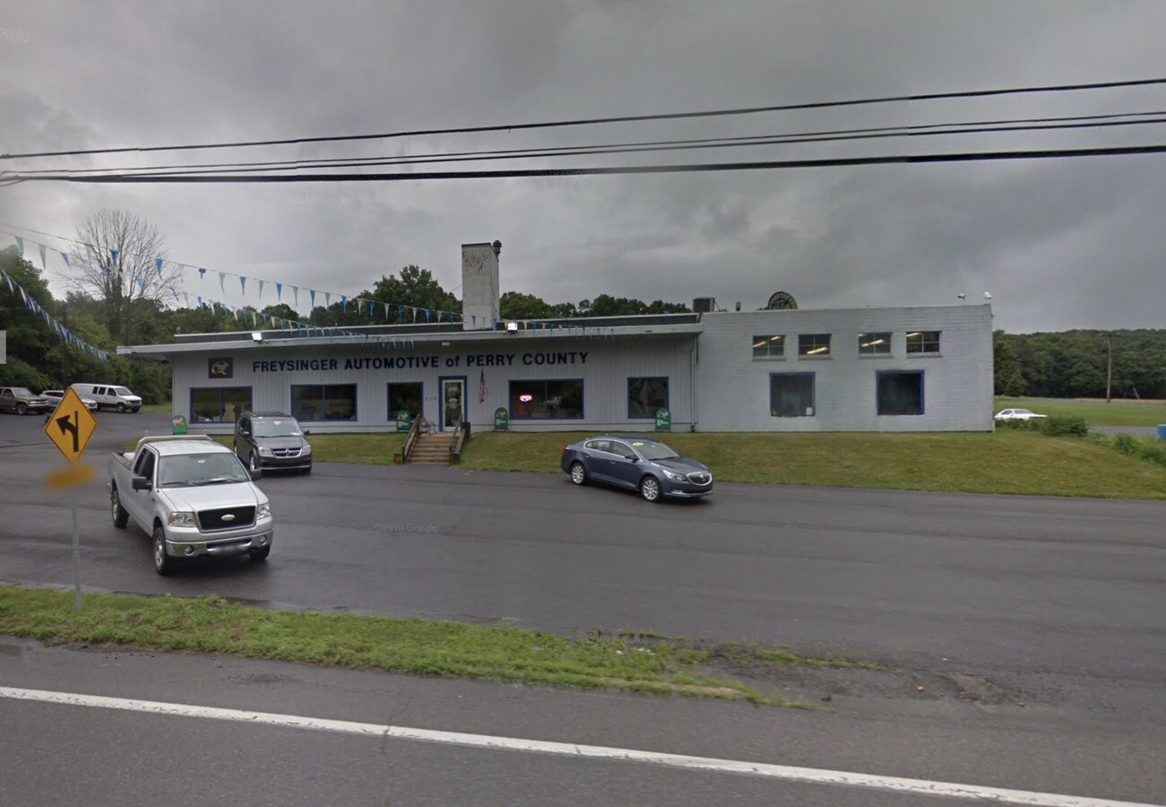 219 E Main St, New Bloomfield, PA 17068