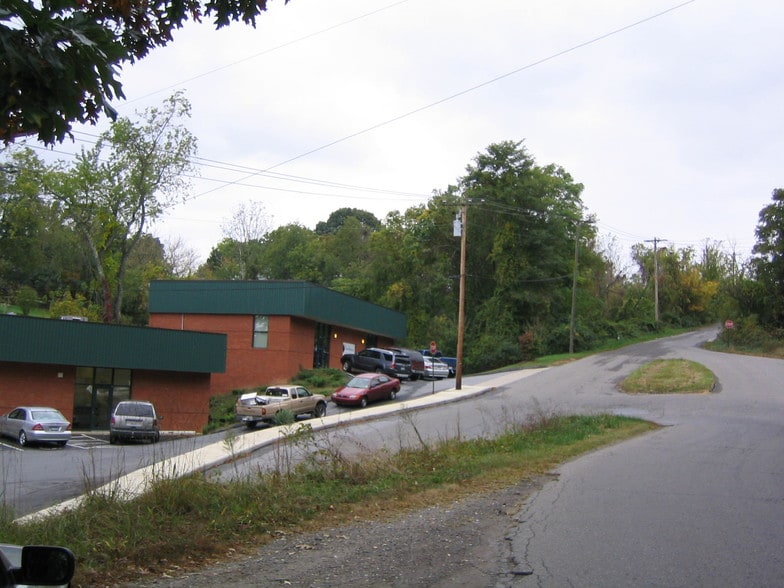 70 Hazel Mill Rd, Asheville, NC for lease - Other - Image 2 of 3