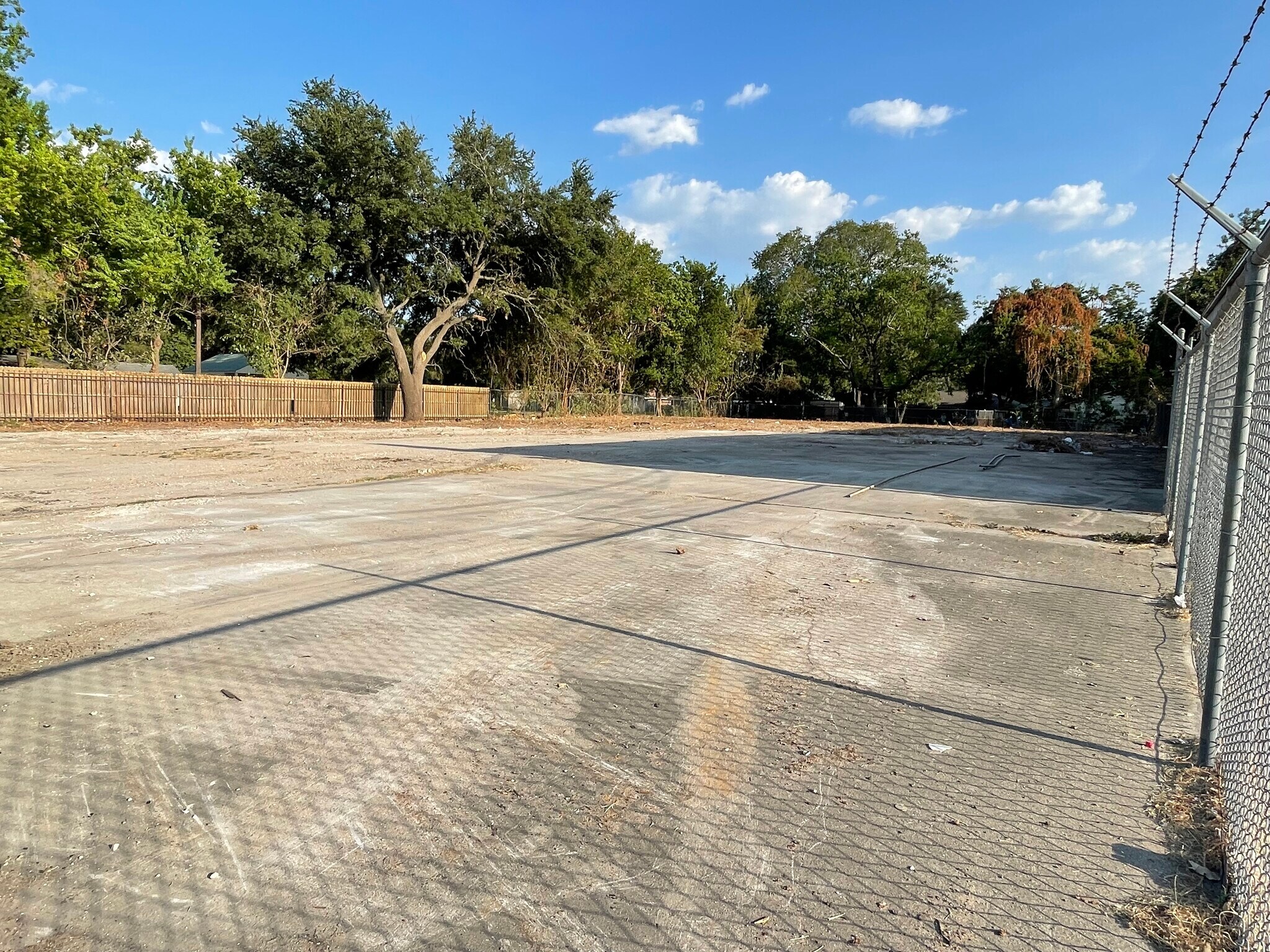 22 Tidwell Rd, Houston, TX 77022 Land for Sale