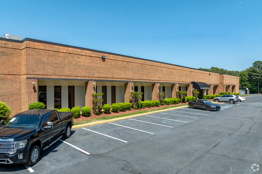 2558 Mountain Industrial Blvd, Tucker, GA for sale - Building Photo - Image 2 of 10