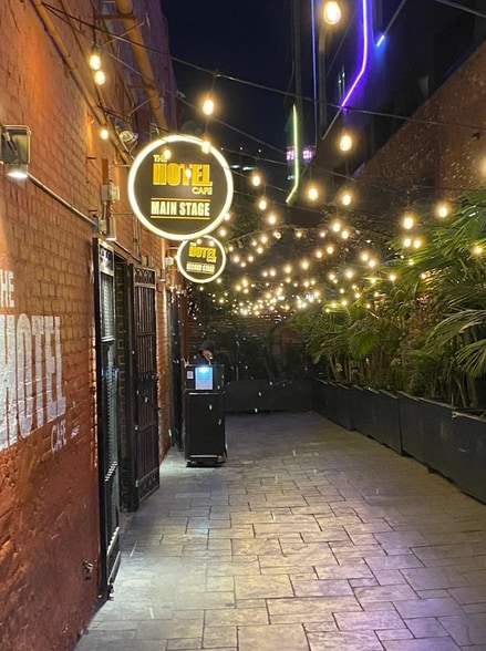 1623 1/2 N Cahuenga Blvd, Los Angeles, CA for lease - Building Photo - Image 3 of 5