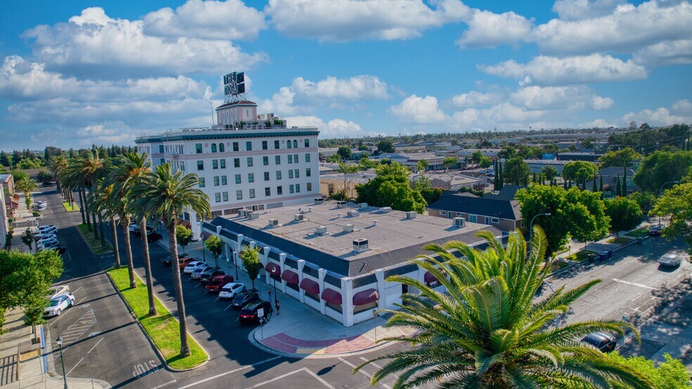 710 W 18th St, Merced, CA for sale - Building Photo - Image 3 of 17