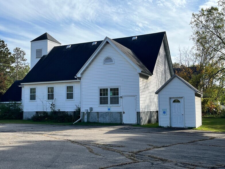 301 Main st, Hancock, WI for sale - Building Photo - Image 2 of 5