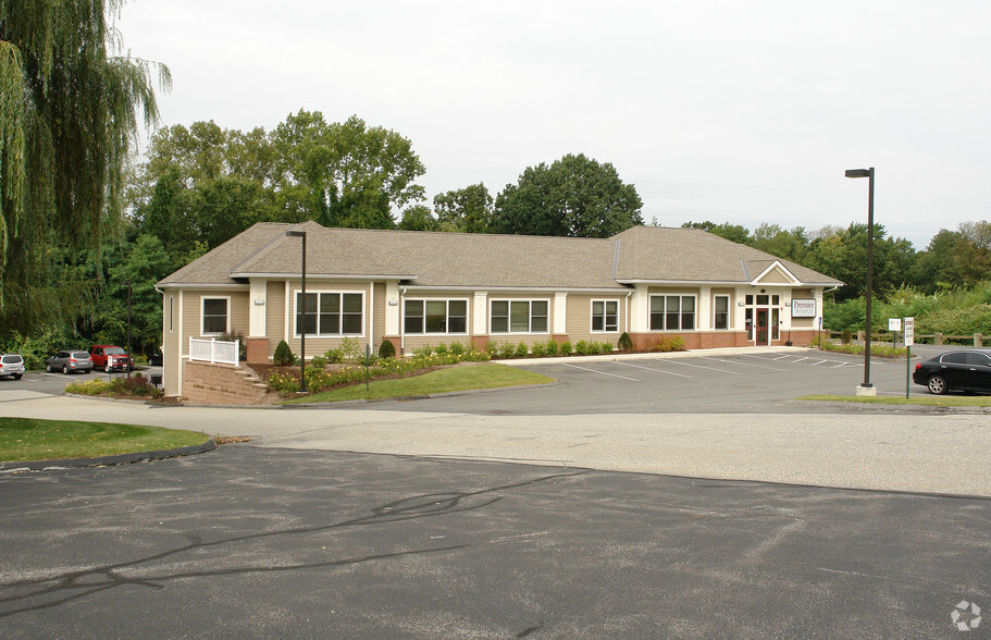 232 N Main St, East Longmeadow, MA 01028 - Office for Lease | LoopNet