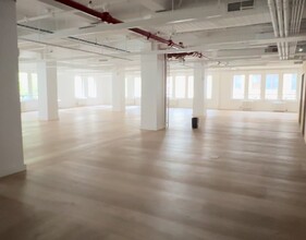 95 Madison Ave, New York, NY for lease Building Photo- Image 2 of 2