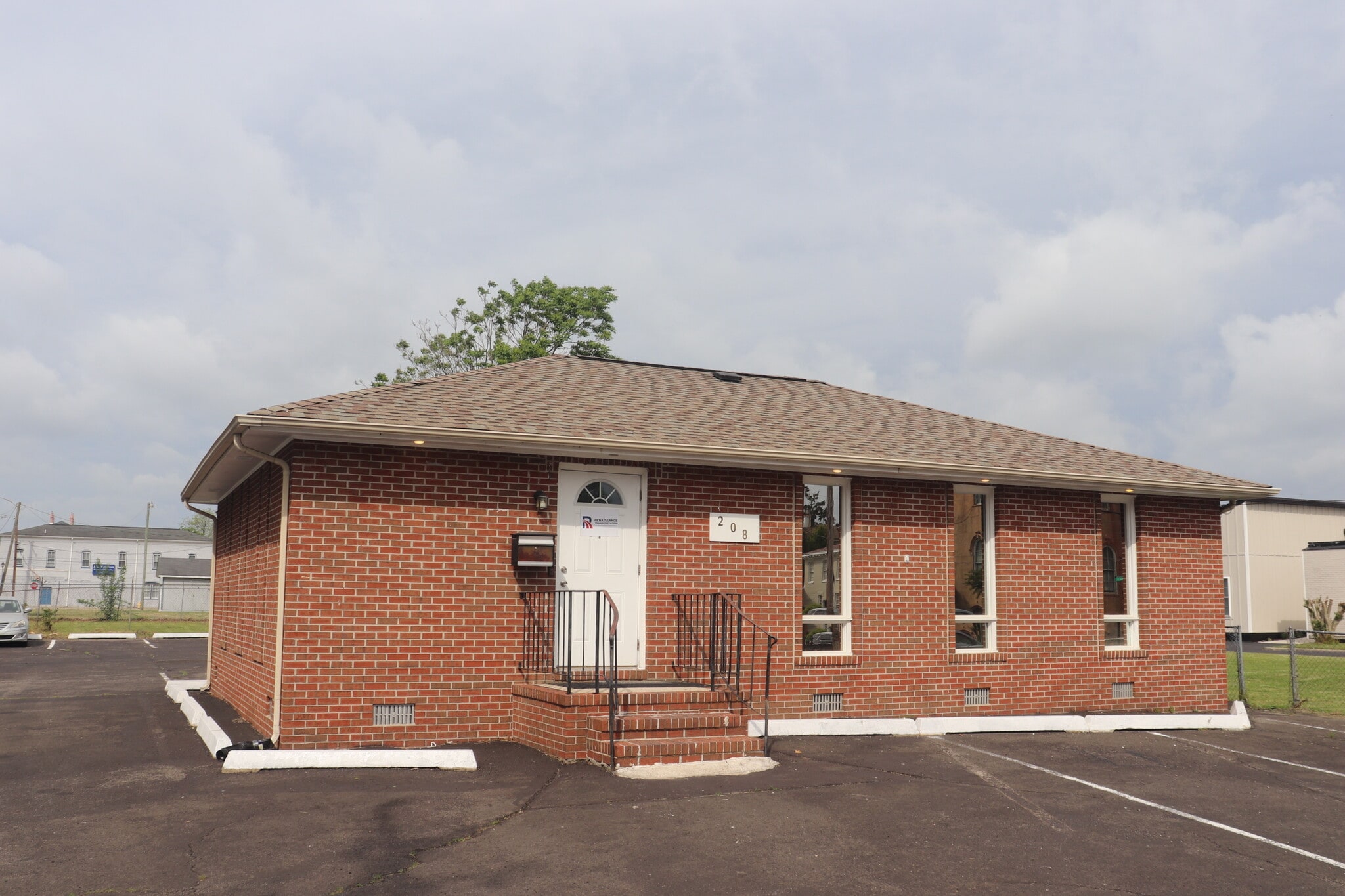 208 S Sycamore St, Petersburg, VA for lease Building Photo- Image 1 of 14
