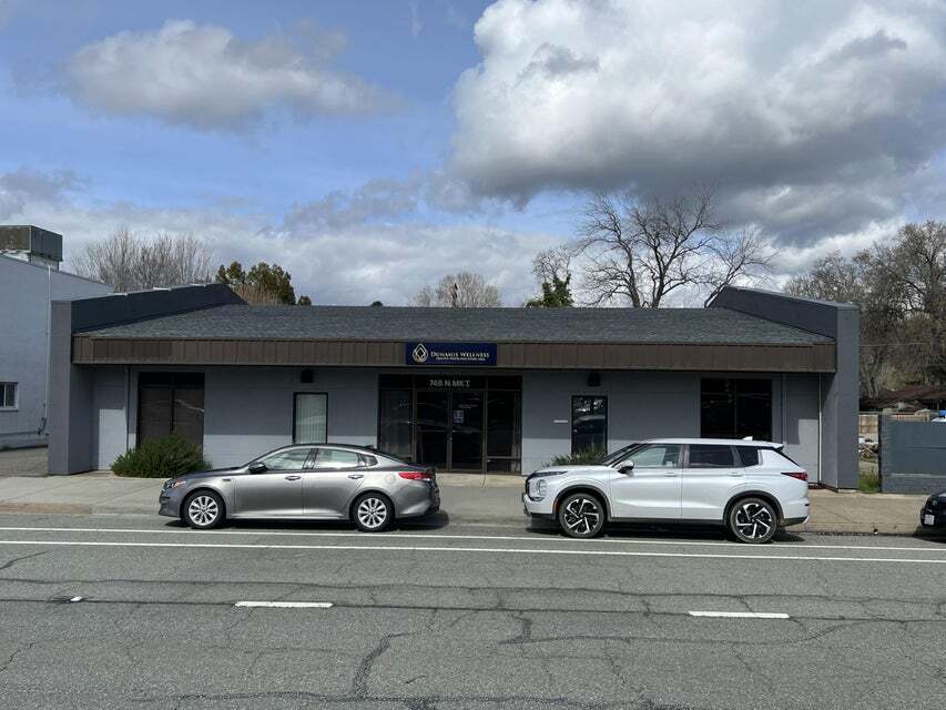 748 Market St, Redding, CA for lease Primary Photo- Image 1 of 12