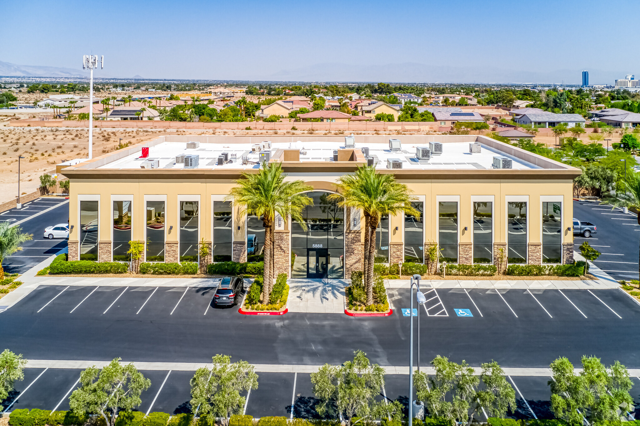 5888 W Sunset Rd, Las Vegas, NV for lease Building Photo- Image 1 of 14