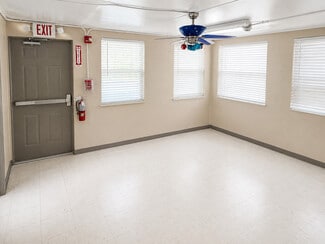 More details for 1930 NE Waldo Rd, Gainesville, FL - Retail for Lease
