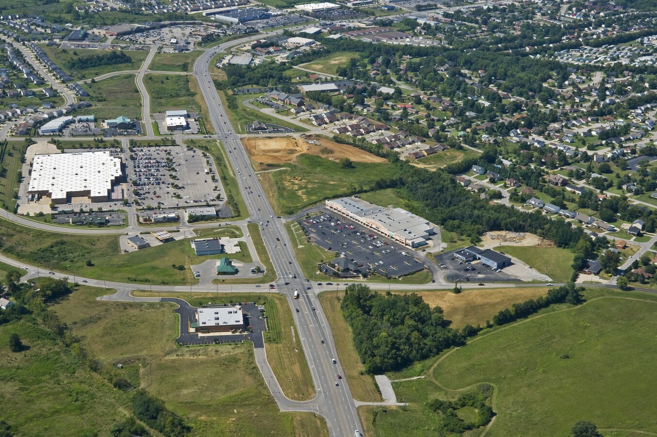 19101988 Bypass Rd, Winchester, KY 40391