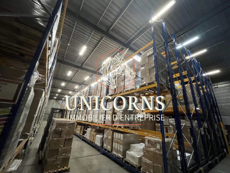 Industrial in Quint-Fonsegrives for lease - Building Photo - Image 1 of 6