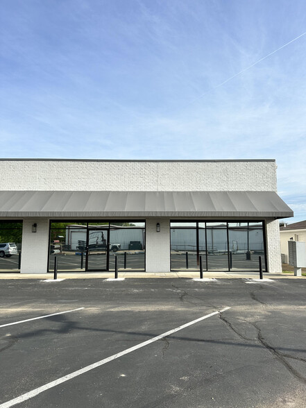 2653 West Oxford Loop, Oxford, MS for lease - Building Photo - Image 3 of 14