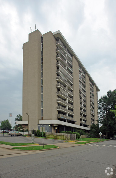 700 E 9th St, Little Rock, AR for sale - Building Photo - Image 3 of 10