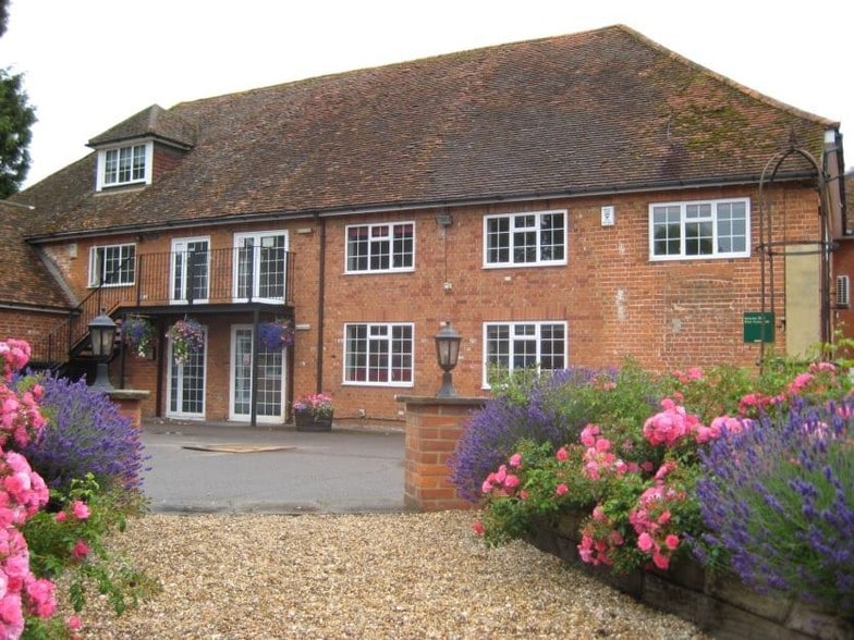 Latimer Rd, Latimer for lease - Primary Photo - Image 1 of 3