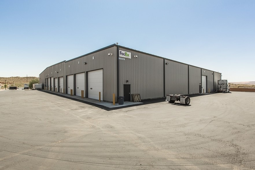 5698 W 155 N, Hurricane, UT for sale - Primary Photo - Image 1 of 1