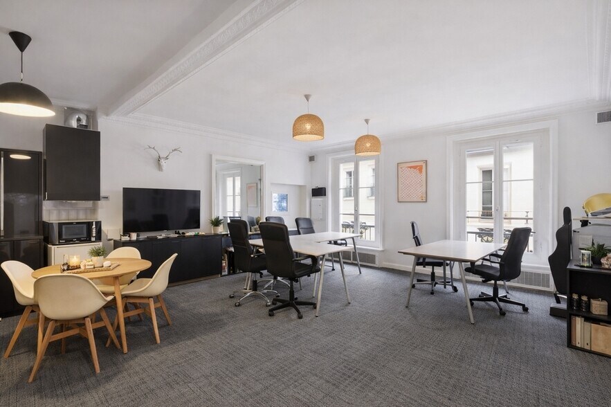 28 Rue Meslay, Paris for lease - Interior Photo - Image 3 of 4