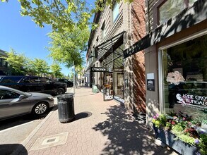 925 NW Wall St, Bend, OR for lease Building Photo- Image 1 of 5