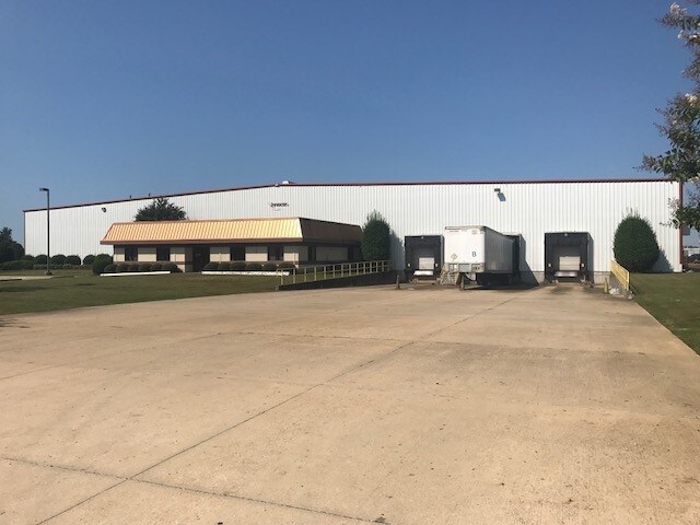 976 Highway 45, Baldwyn, MS for sale - Building Photo - Image 1 of 1