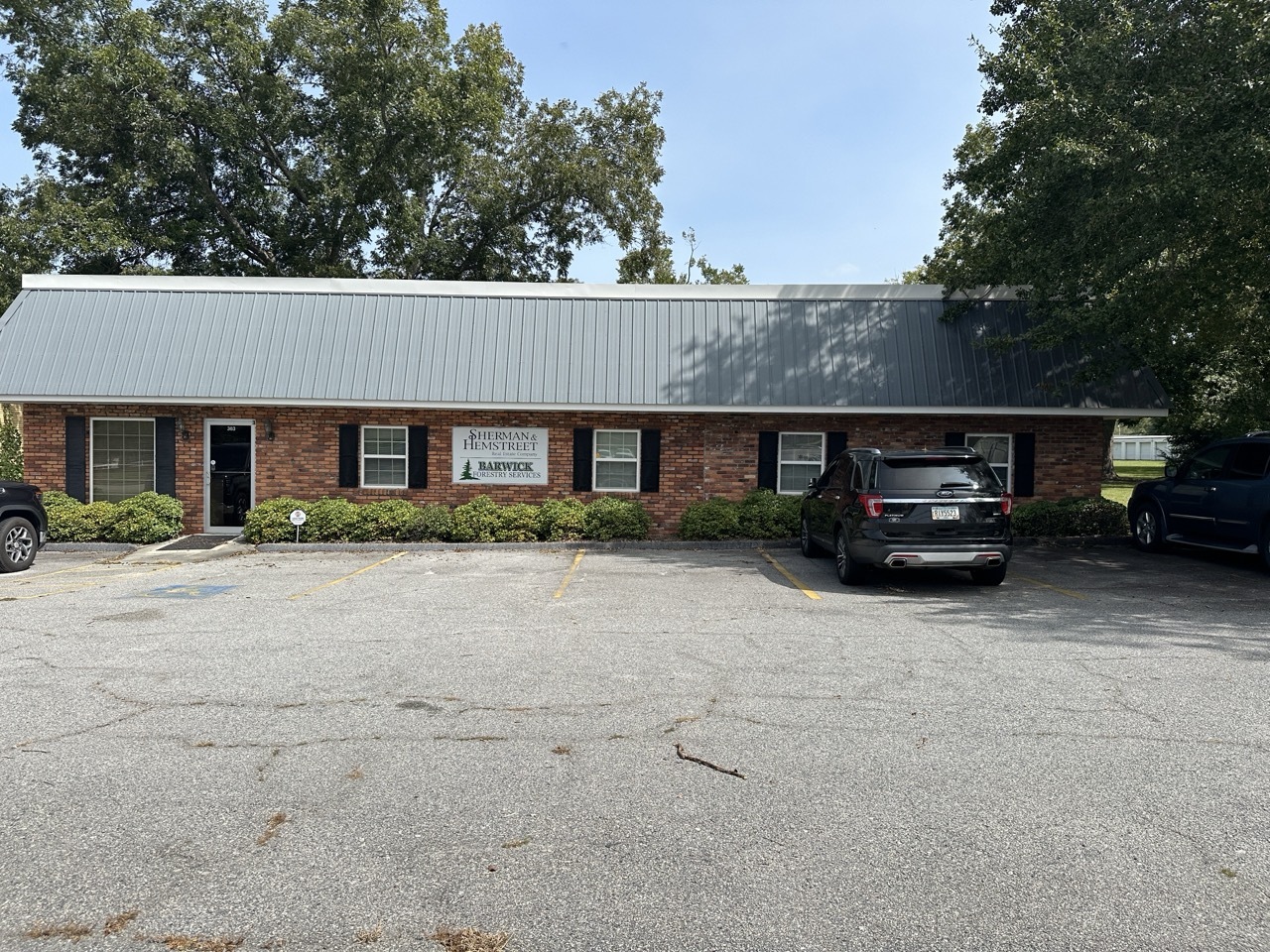 303 S Main St, Swainsboro, GA for lease Building Photo- Image 1 of 20