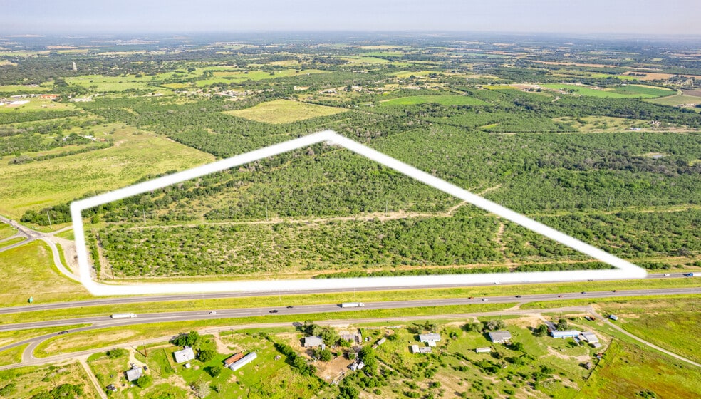 30-50 Acres Medina Co CR 772 Devine, Natalia, TX for sale - Building Photo - Image 1 of 32