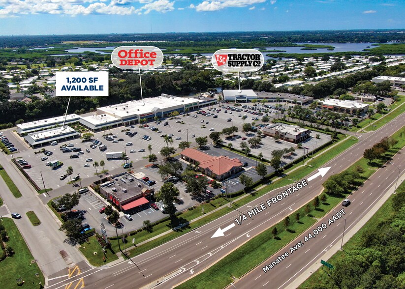 4310 4658 E State Road 64 Bradenton Fl 34208 Braden River Plaza Loopnet Com