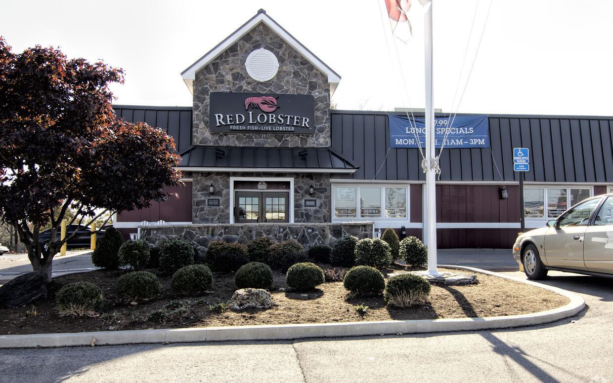 2550 Nicholasville Rd, Lexington, KY for sale Building Photo- Image 1 of 1