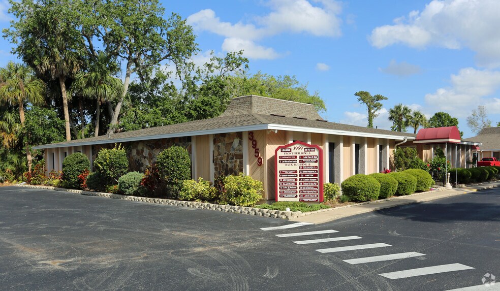 3959 Nova Rd, Port Orange, FL for sale - Primary Photo - Image 1 of 1