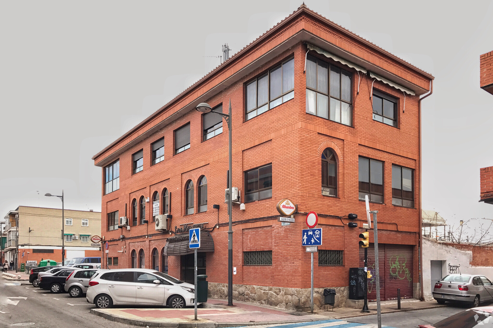 Calle Santo Tomás de Aquino, 20, Parla, Madrid for sale Building Photo- Image 1 of 3