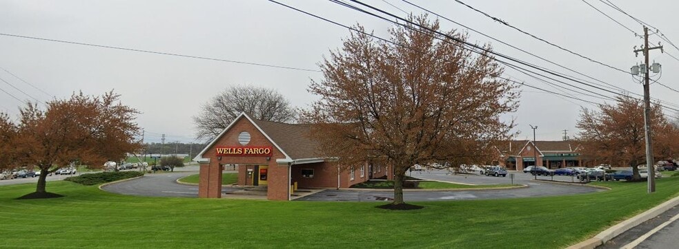 4201 Oregon Pike, Ephrata, PA for lease - Primary Photo - Image 1 of 3