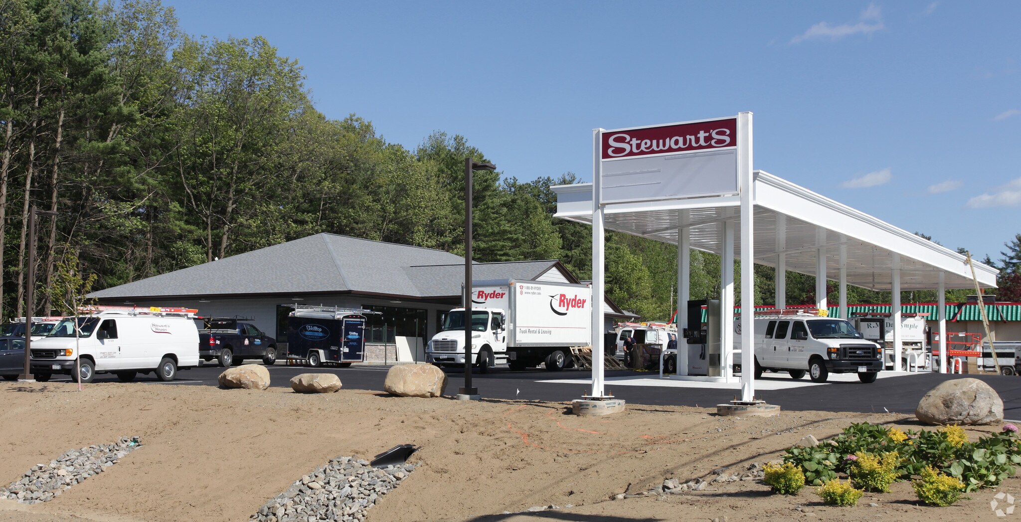 1000-1002 State Route 9, Queensbury, NY for sale Primary Photo- Image 1 of 1
