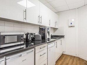 59 Church St, Staines for lease Interior Photo- Image 1 of 1